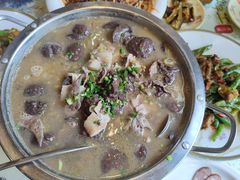 东北杀猪菜-石老头关东饺子王·东北菜(嘉华鑫城店)