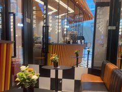 -LUNEURS月乐诗·法式冰淇淋(北外滩来福士广场店)