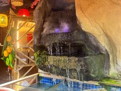 -头上红煨盐鸡·非遗院子餐厅