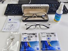 -潘多拉眼镜·蔡司依视路明月(潘家园店)