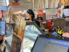 -极拉图·现制冰淇淋(大卫城店)