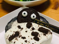 -Fridi Patisserie Cafe