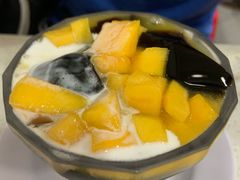芒果椰龟苓膏-芬芳甜品(同福路店)