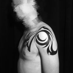-墨無界刺青TATTOO