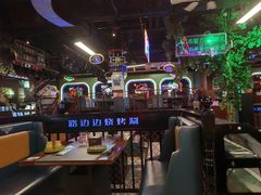 -路边边地标烧烤·川菜·小龙虾·音乐酒馆(良乡长虹店)