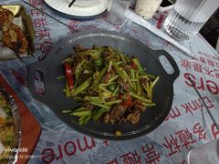 -老班长·小龙虾·鲜货烧烤大排档(金街美地店)