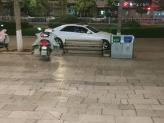 -德克士(通宝路店)