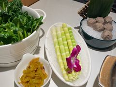 -烹然四季椰子鸡火锅(姚家园万象汇店)
