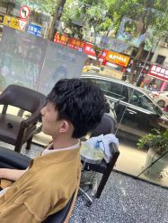 -藤野造型专业烫染接发