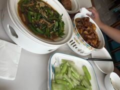 -老季市·三代非遗传承·地标美食老汁鸡(工农路店)