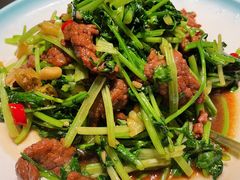 香菜牛肉-程咬金小馆