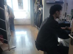 -红像馆连锁精致证件照职场照(中关村店)