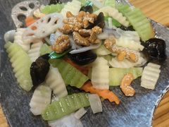 -花溪雨·森林餐厅(石基店)