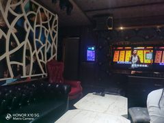 -加州红歌声宴KTV(白石洲店)