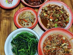 -老三样·美食研究中心(世贸路店)