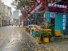 -大头虾越式风味餐厅(光明广场店)