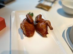 大厨玻璃脆皮妙龄乳鸽-天然台1908(中建广场店)