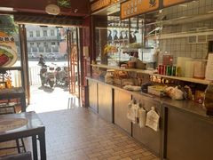 -余百年·现烧烧腊(布吉金利店)