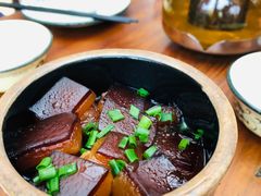 坛子肉-湖鲜楼