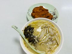 -明呈黄鱼面馆(斜土路店)