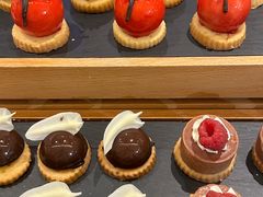 -广州万富希尔顿酒店-感趣自助餐厅·生蚝海鲜刺身