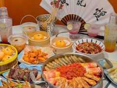 -黄记煌三汁焖锅(新佳丽江汉路店)