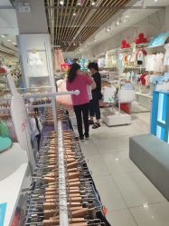 -孩子王童乐园(淮安万达店)