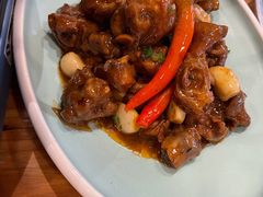 猪蹄-霄汉牛三鲜湖北砂锅菜(万松园2店)