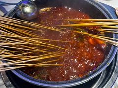 -钢管厂五区小郡肝串串香(蜀都万达店)