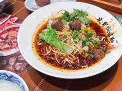 -兵哥豌豆面(雅颂居店)