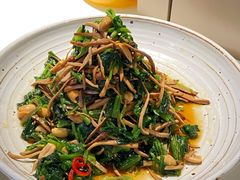 青年拌菜-青年公社烤鸭(青年路店)