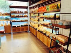 面包甜点陈列柜-罗莎蛋糕(赤岗店)