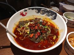 -渝是乎酸菜鱼(龙旗购物中心店)