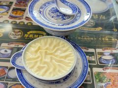 -广信牛奶甜品世家(台东店)