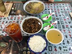 -七爷清汤腩·港式茶餐厅(世博店)