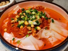 -野山舂·贵州现舂酸汤牛肉(民生路店)