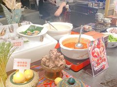 -四海一家自助餐(益田假日广场店)