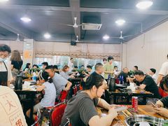 大堂-皖北巫氏三胖地锅鸡(长淮总店)