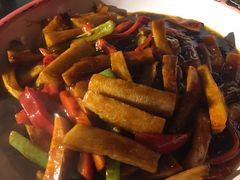 -鱼窝棚柴火铁锅炖(富山屯店)