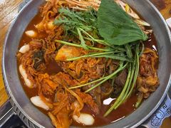 -喇喇排骨火锅·传统韩式脊骨汤(望京西园总店)
