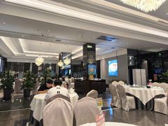 -万龙洲海鲜(大兴绿地缤纷城店)