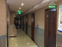 -荔湾足浴·按摩·SPA会所(龙华店)