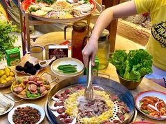 -陈叉子钢盆烤肉(中原万达店)