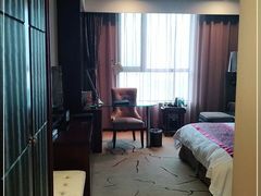 -锦龙国际酒店(天津奥体中心华苑地铁站店)