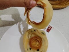 老济南油旋-闫府私房菜(经四路万达店)