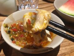 -老牌坊云南鱼豆花火锅(爱建店)