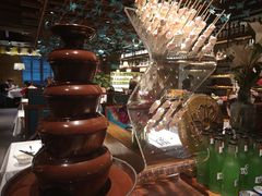 -领鲜活海鲜榴莲自助火锅(东门店)