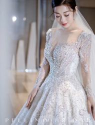 -派丽莫Pellimo原创设计婚纱品牌