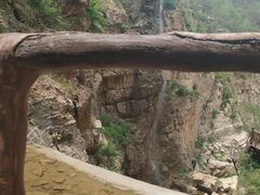 -大平台龙居瀑布旅游区