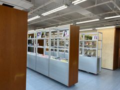 -无奔眼镜·蔡司·依视路授权店(马家堡店)